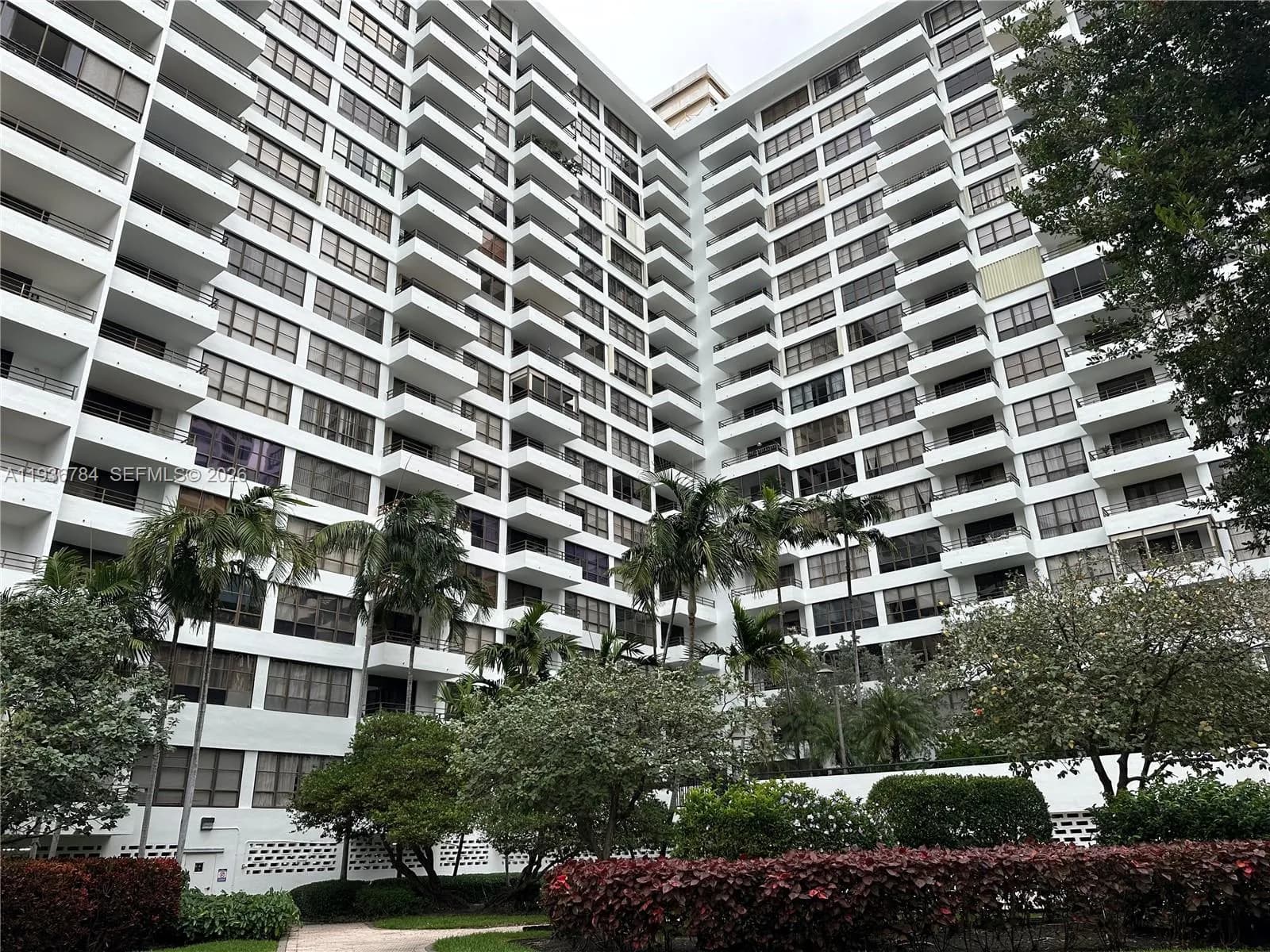 2 bedroom 2 bath for sale at 600 Three Islands Blvd # 1402, Hallandale Beach FL 33009