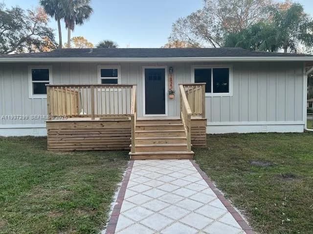 2823 Belinda Drive, Deland FL 32720