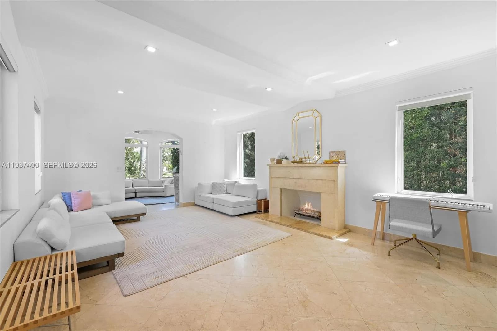 4490 Royal Palm Ave, Miami Beach FL 33140