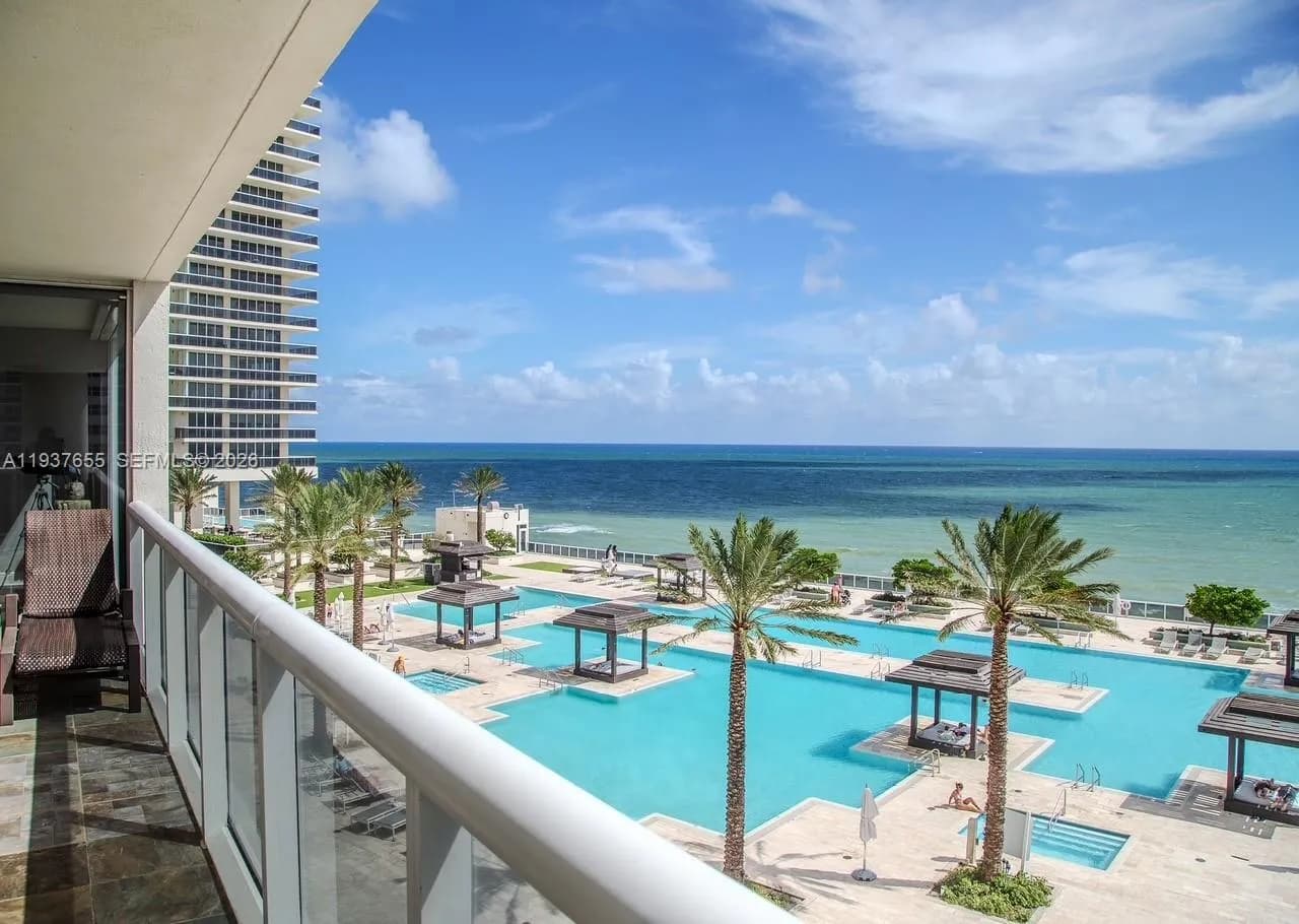 3 bedroom 3 bath for sale at 1850 S Ocean Dr # 1004, Hallandale Beach FL 33009