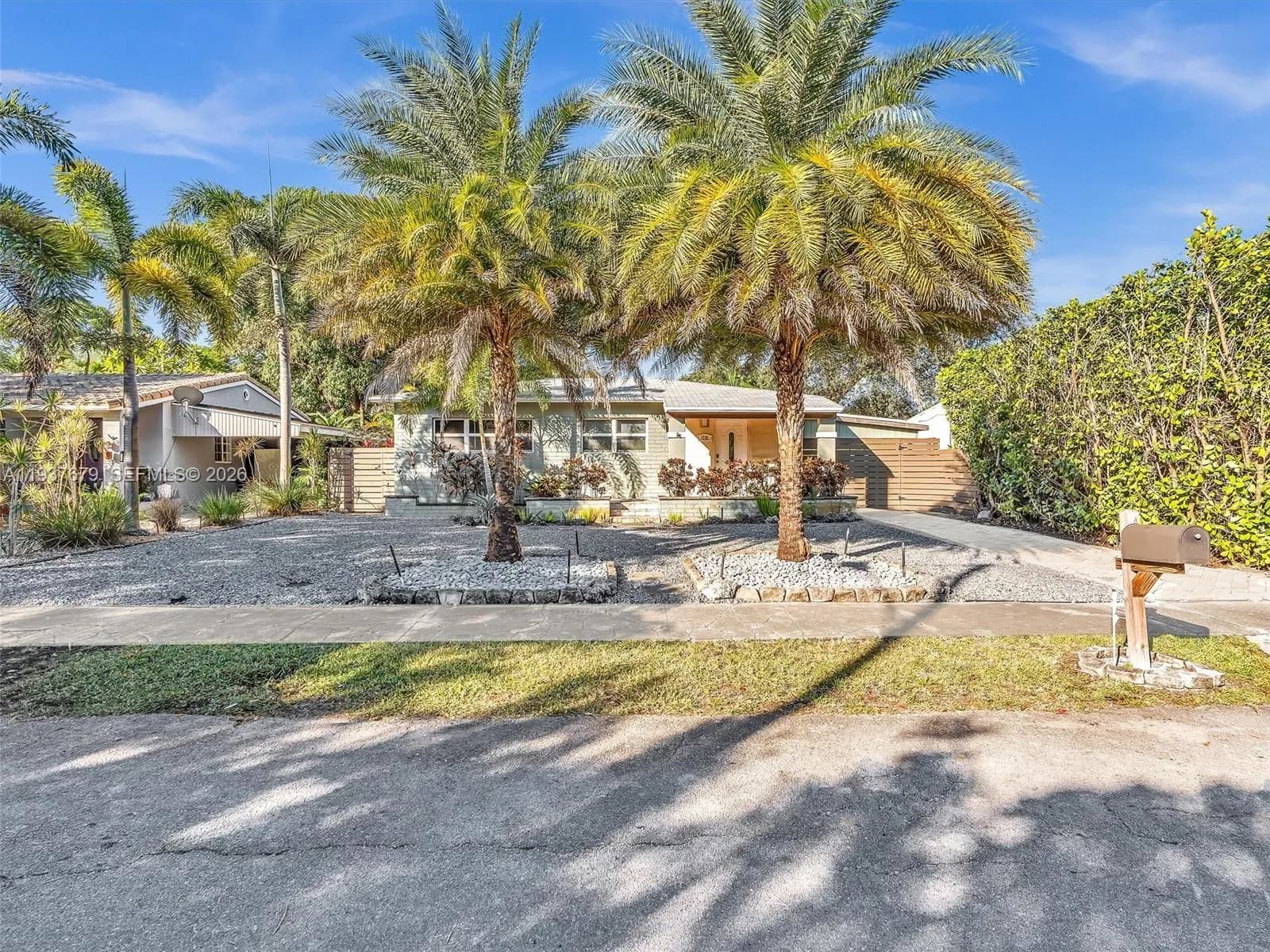 731 NW 7th Ter, Fort Lauderdale FL 33311