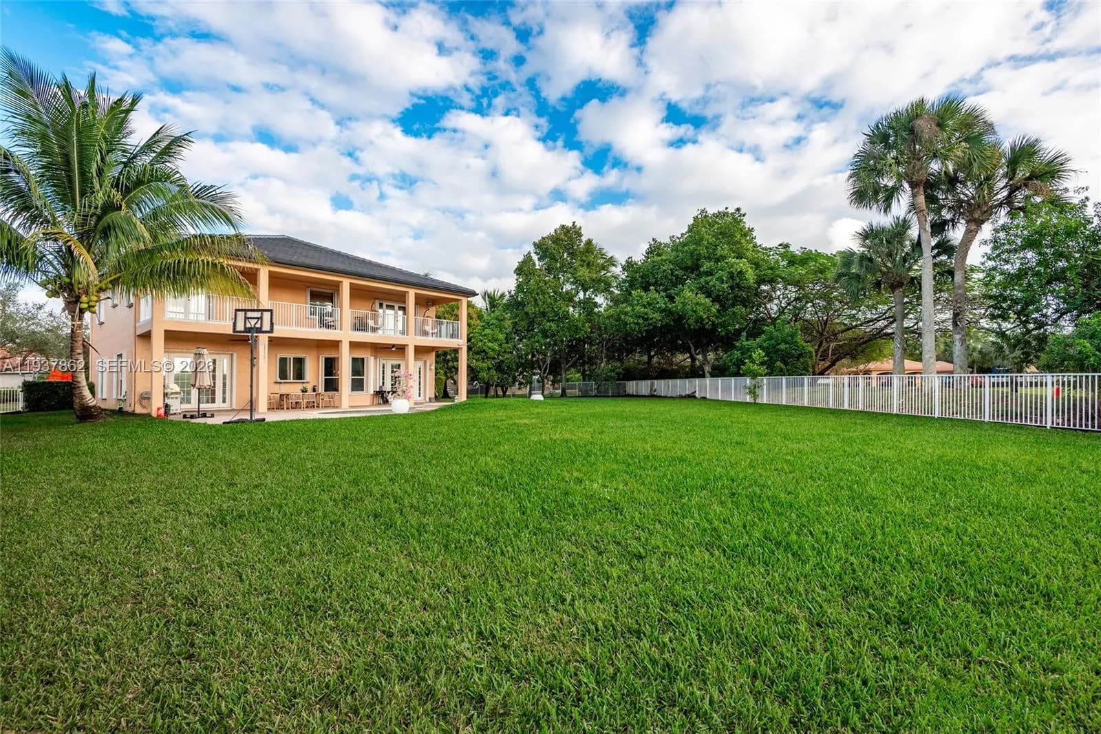 19560 SW 39th Ct, Miramar FL 33029