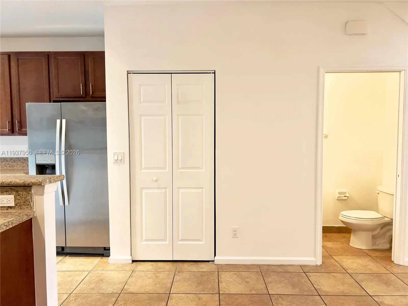 5906 Woodlands Blvd, Tamarac FL 33319