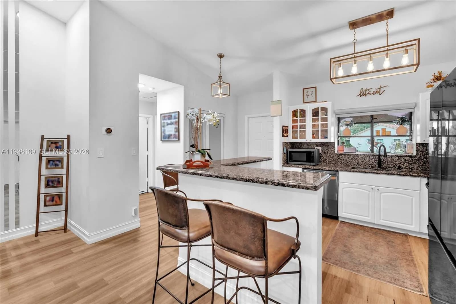 7702 NW 60th St, Tamarac FL 33321