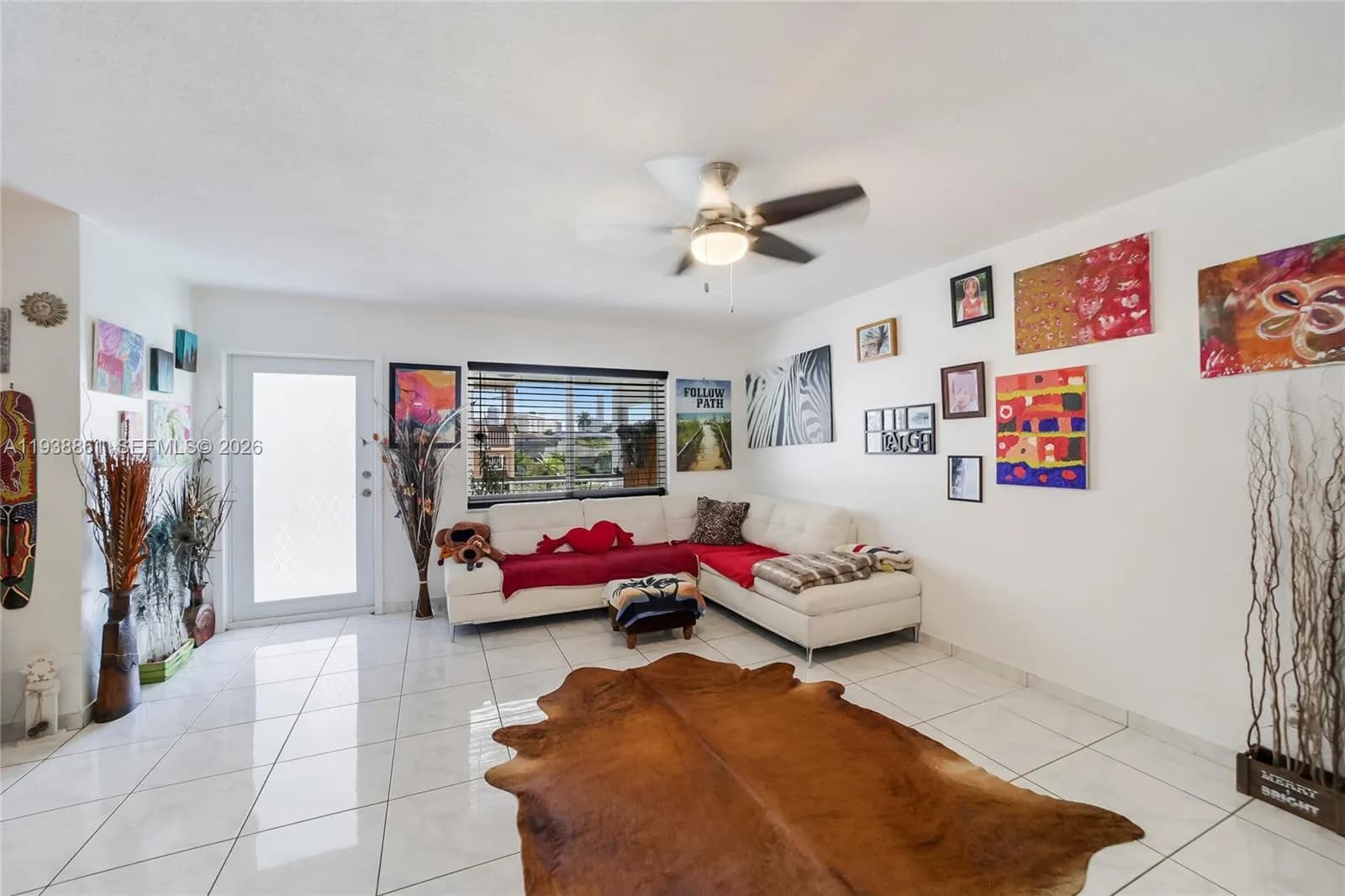 541 Blue Heron # 205C, Hallandale Beach FL 33009
