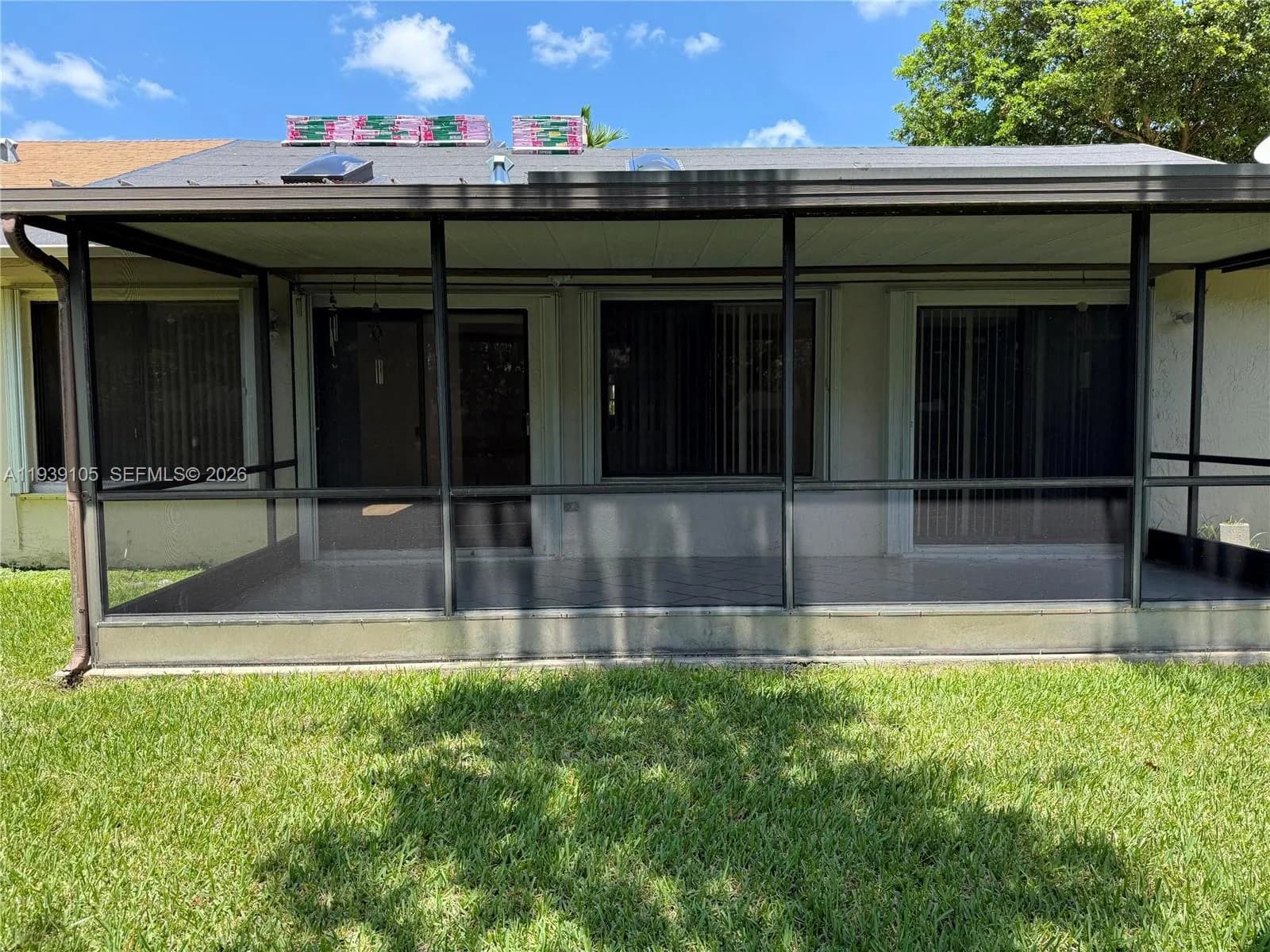 7808 NW 60th St, Tamarac FL 33321