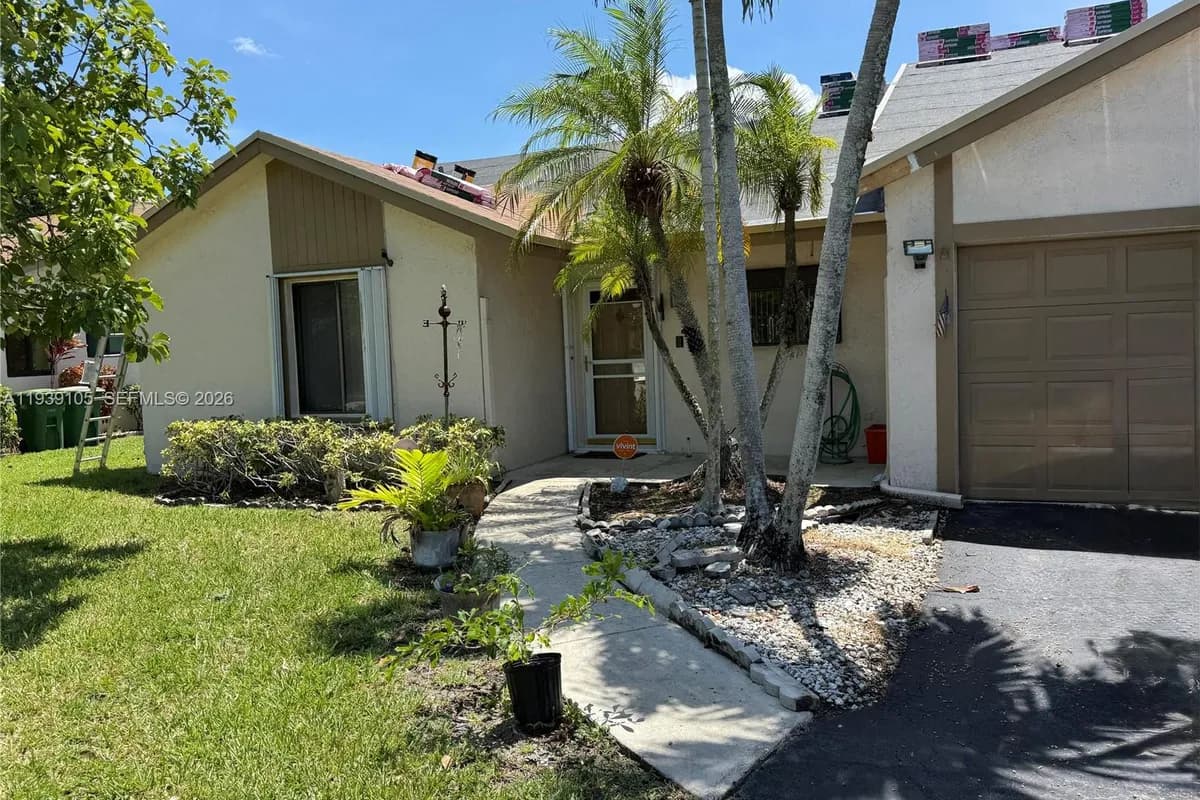 7808 NW 60th St, Tamarac FL 33321