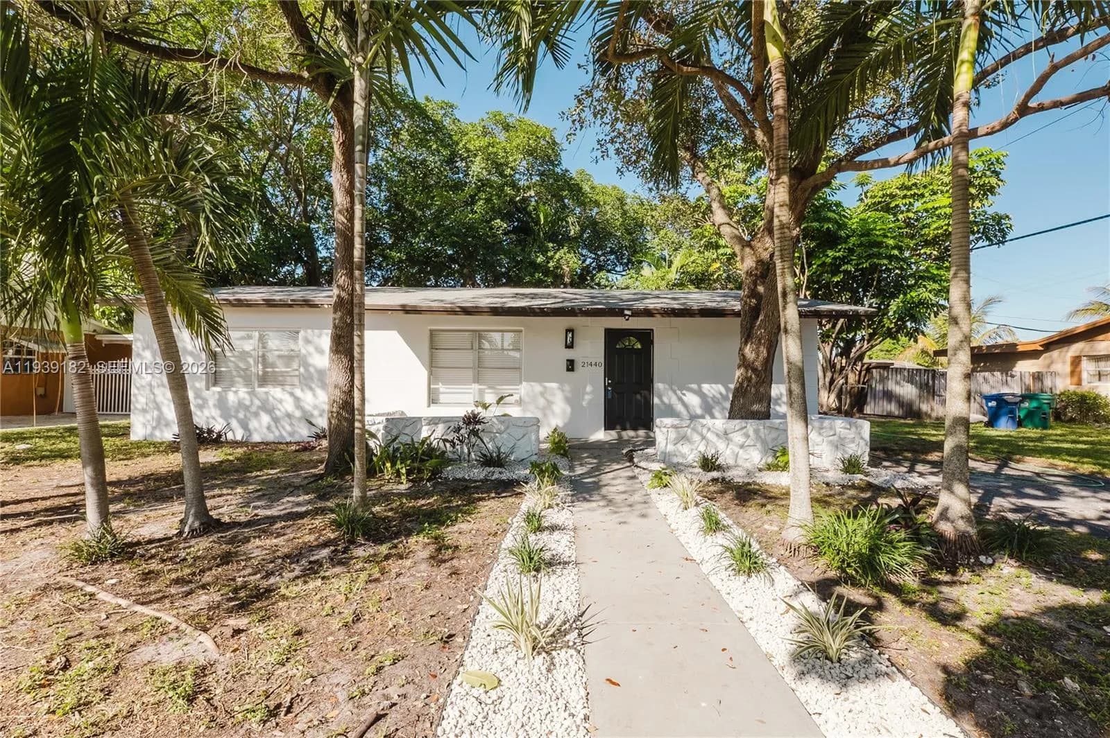 21440 N Miami Ave, Miami Gardens FL 33169