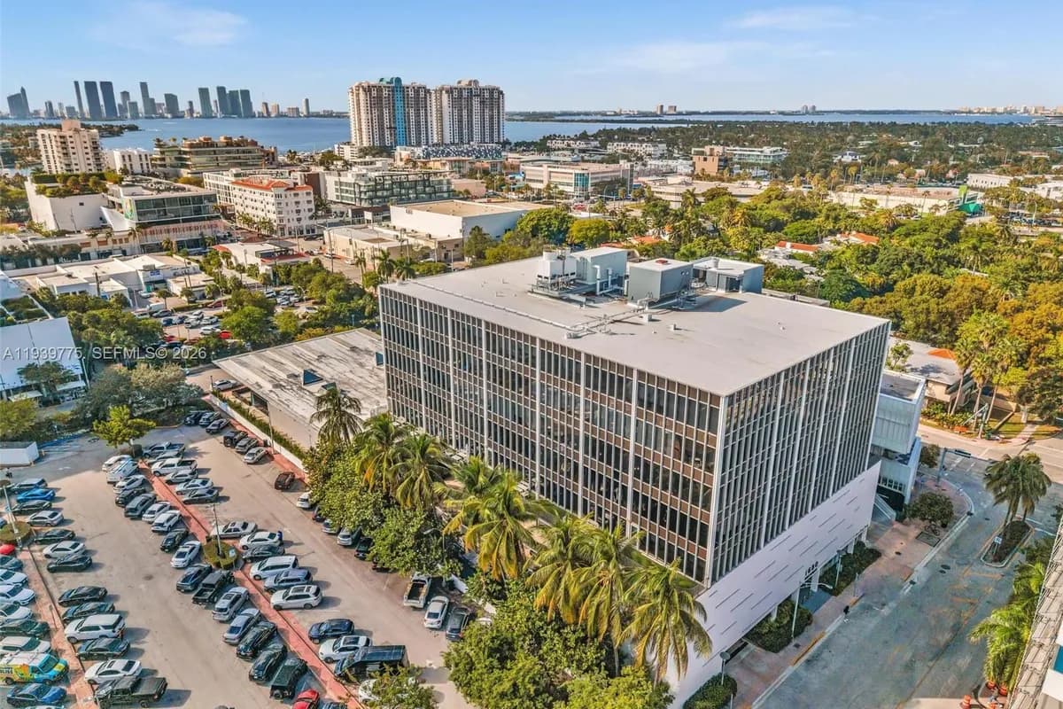 1680 Michigan Ave, Miami Beach FL 33139