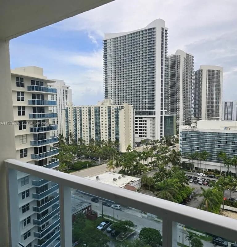 3800 S Ocean Dr # 1607, Hollywood FL 33019