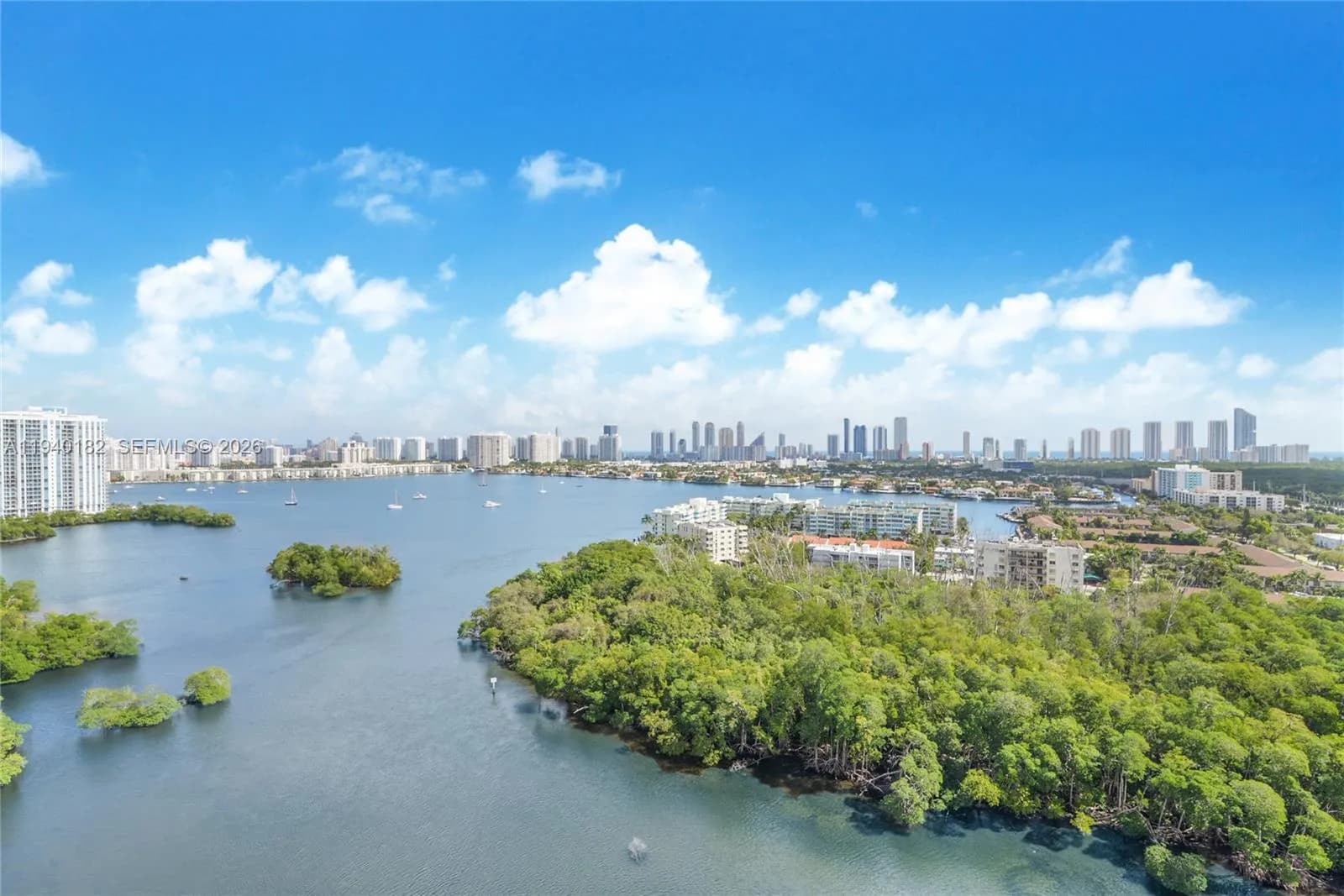 16385 Biscayne Blvd # 2017, North Miami Beach FL 33160