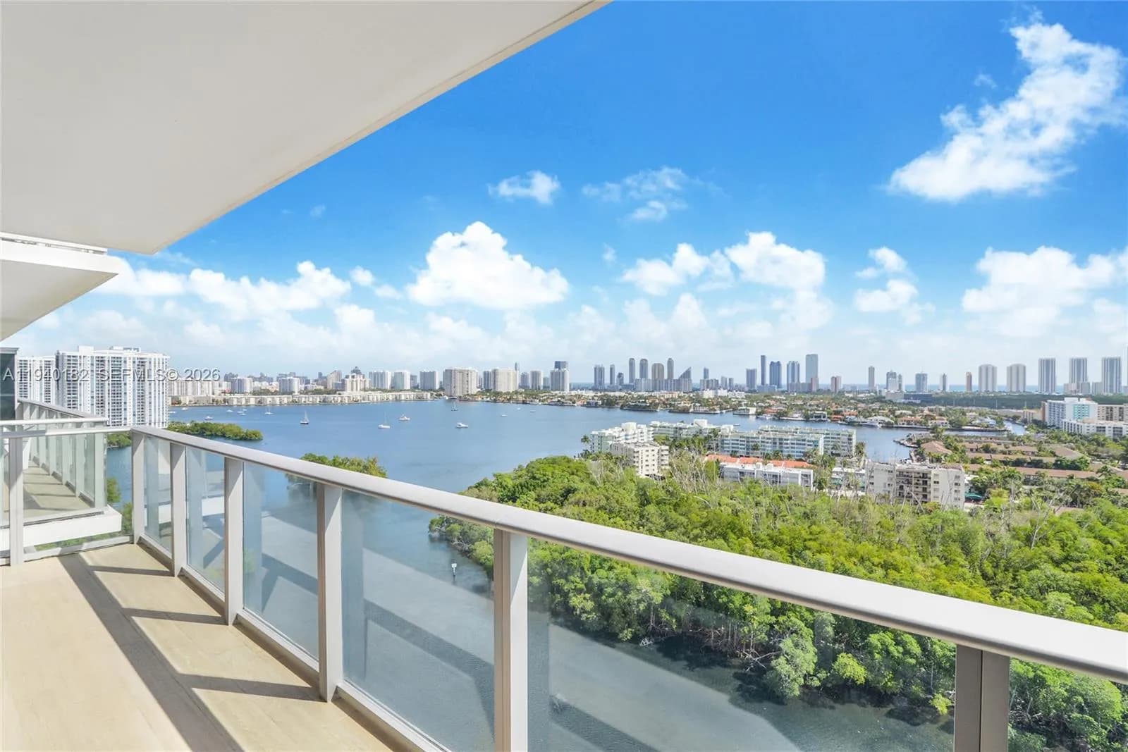 16385 Biscayne Blvd # 2017, North Miami Beach FL 33160
