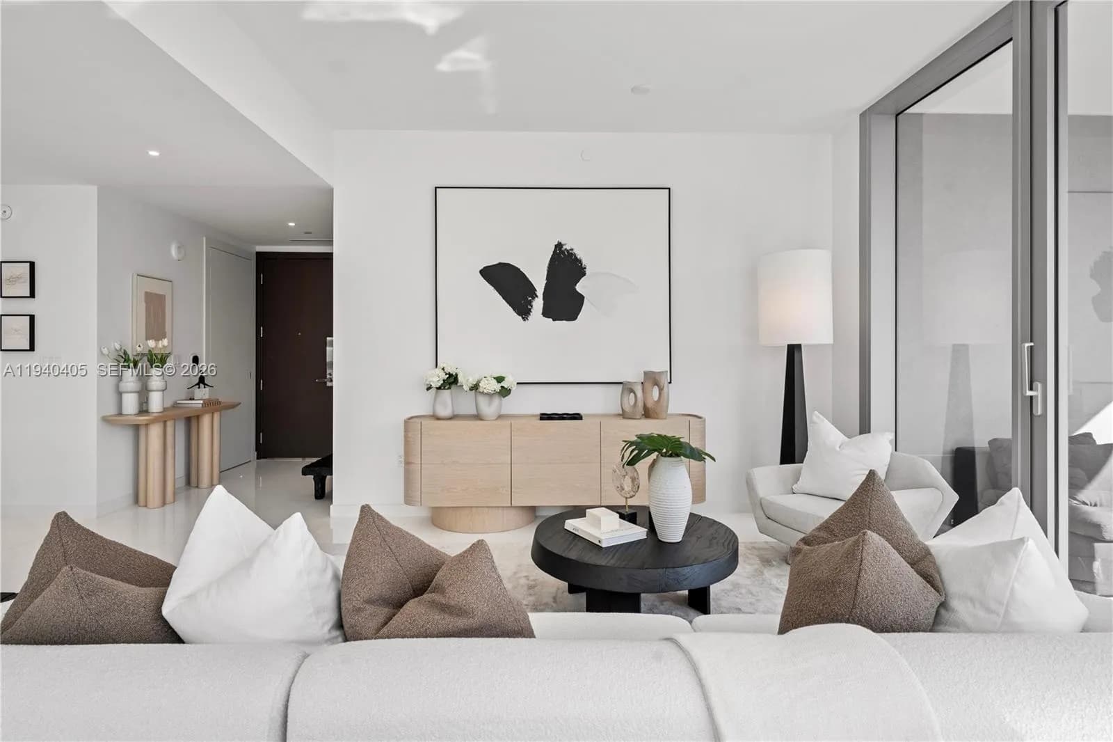 300 Biscayne Blvd Way # 3407, Miami FL 33131