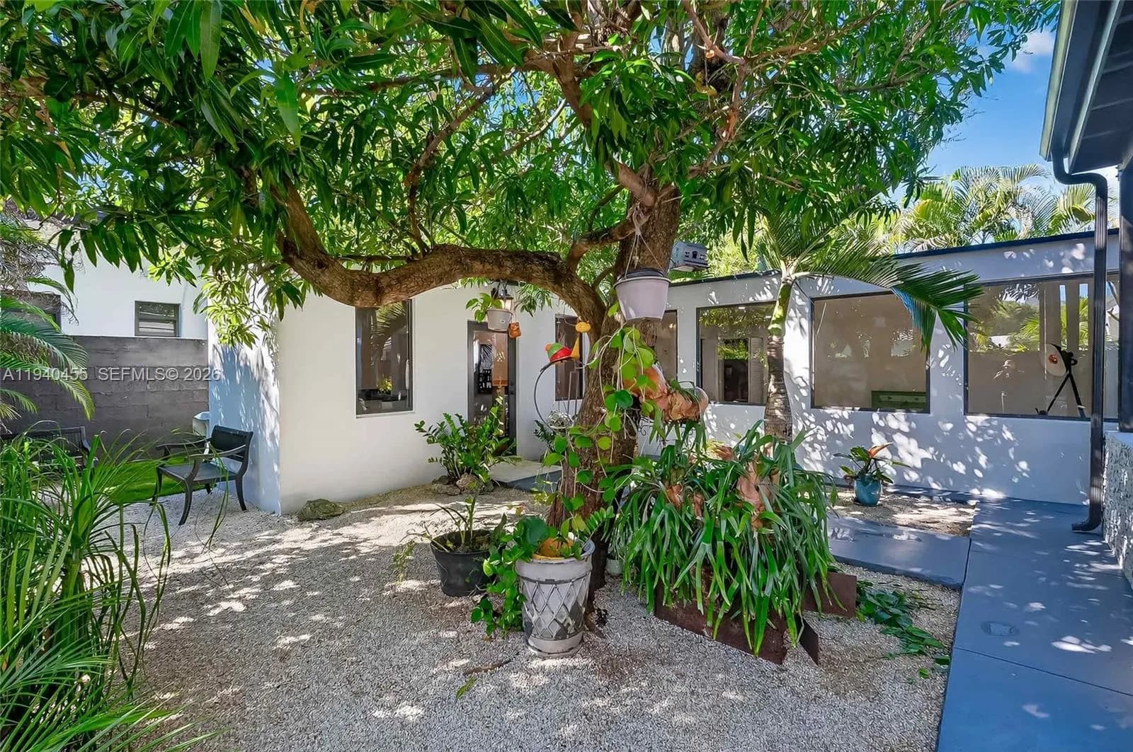 452 SW 21st Road, Miami FL 33129