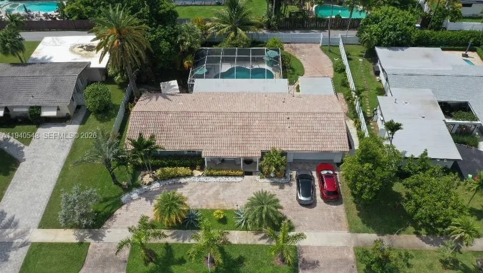 428 N Crescent Dr, Hollywood FL 33021