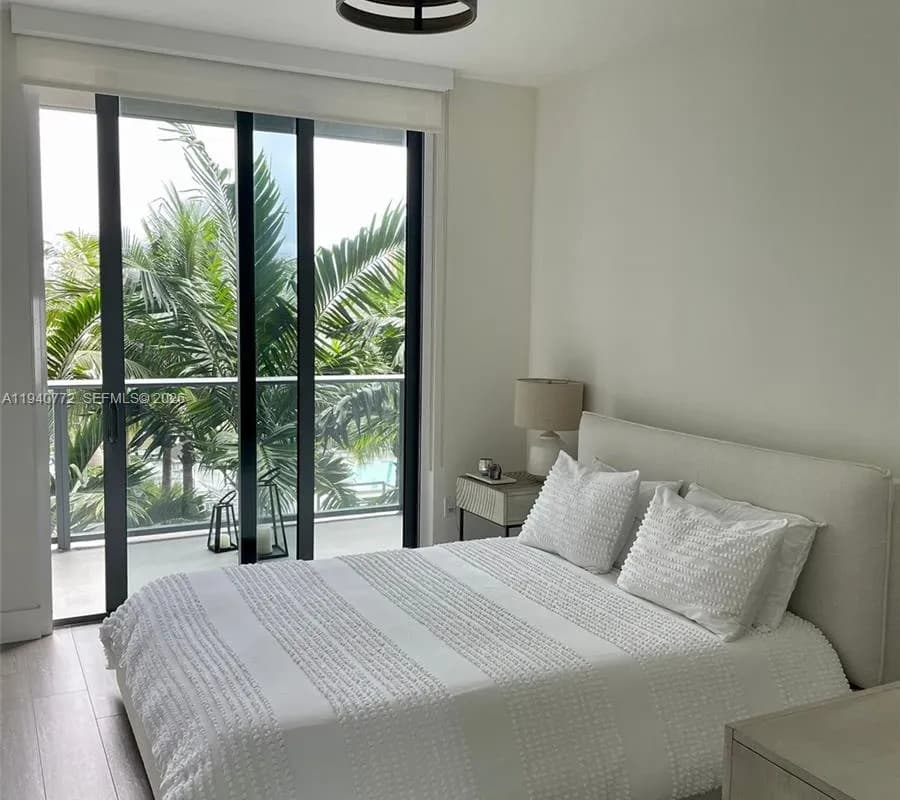 2960 NE 207th St # 714, Aventura FL 33180