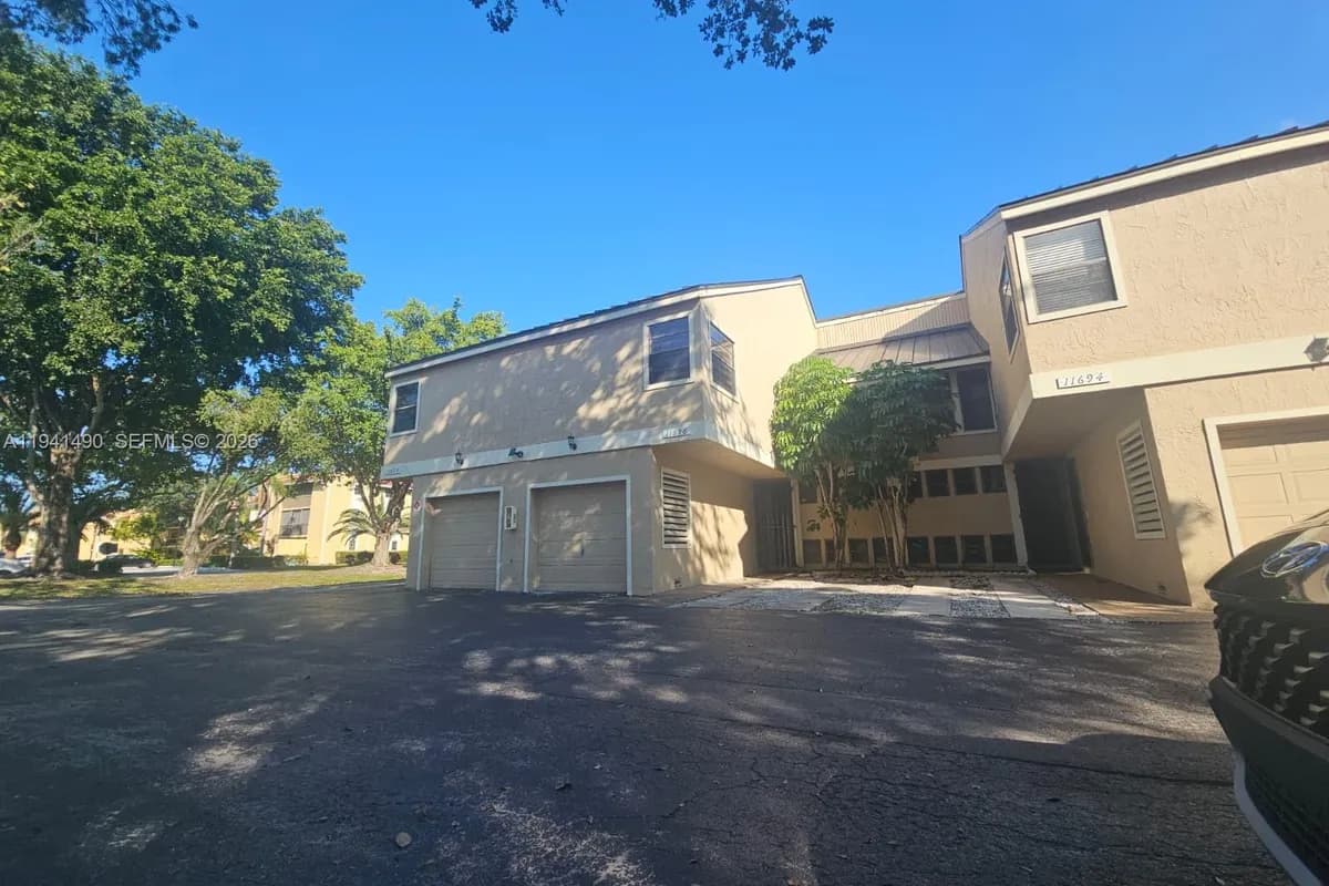 11696 NW 20th Dr # 11696, Coral Springs FL 33071