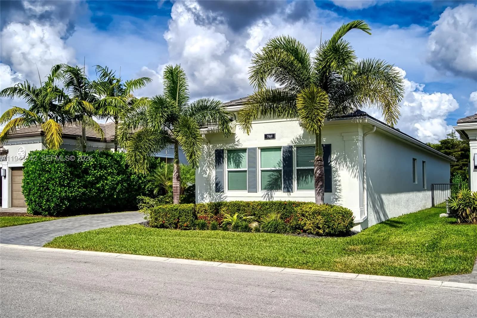 7969 Wildflower Shores Dr, Delray Beach FL 33446