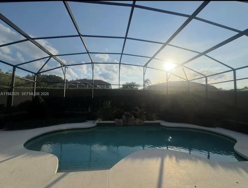 10020 Honey Tree Ct, Orlando FL 32836