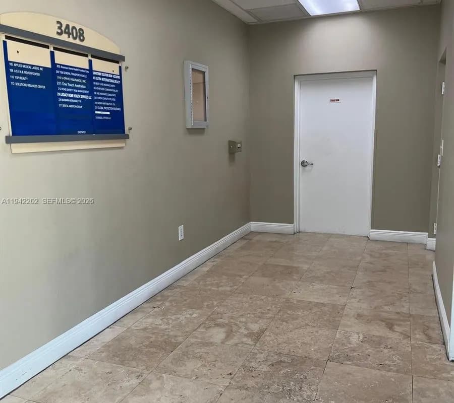 3408 W 84th St # 310, Hialeah FL 33018