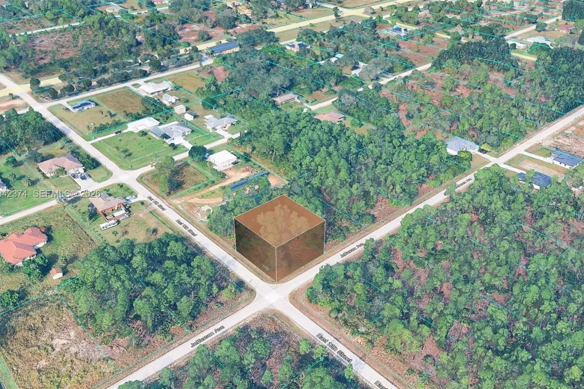 2507 E 13th ST, Lehigh Acres FL 33972