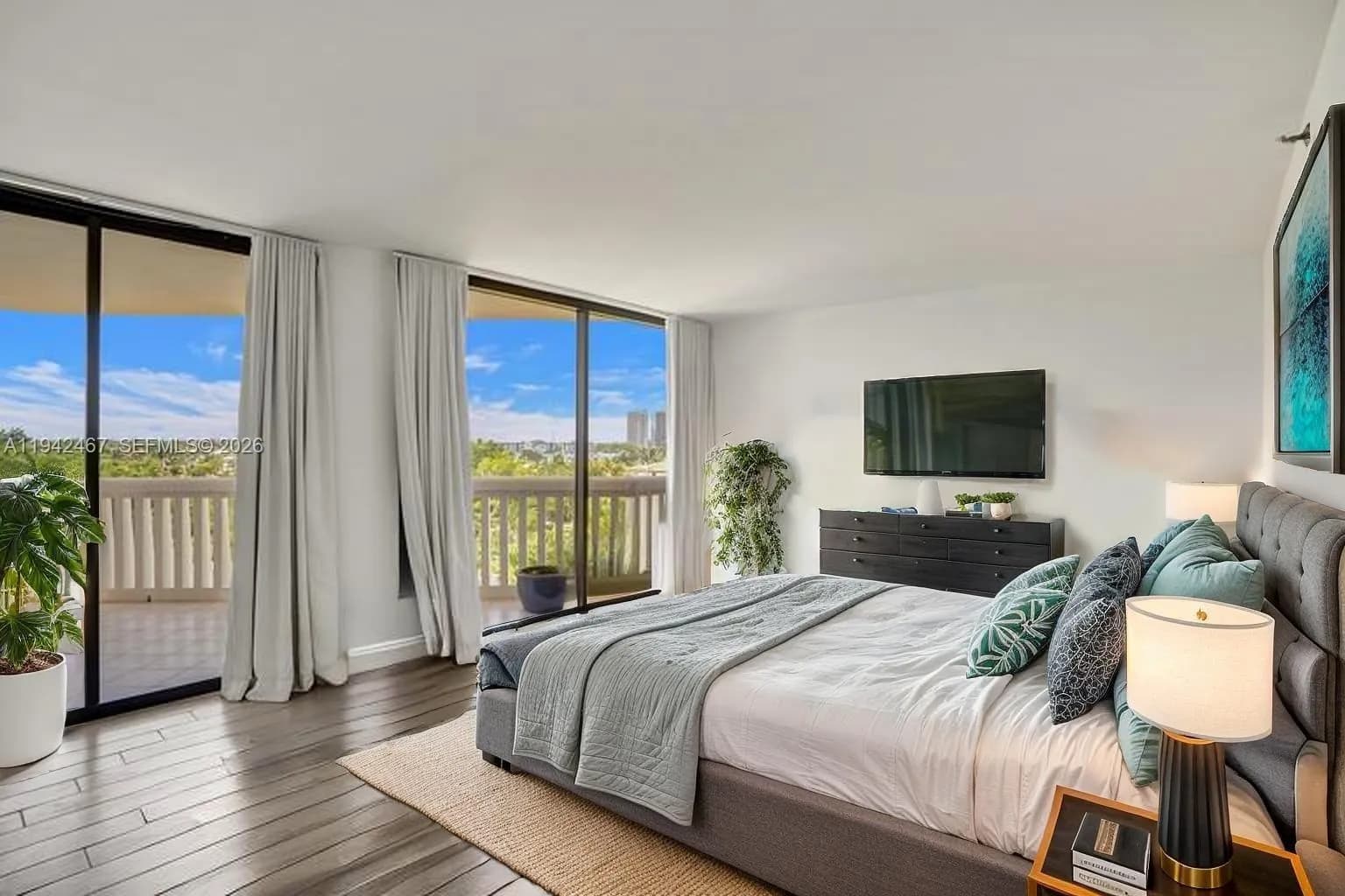 1000 E Island Blvd # 503, Aventura FL 33160