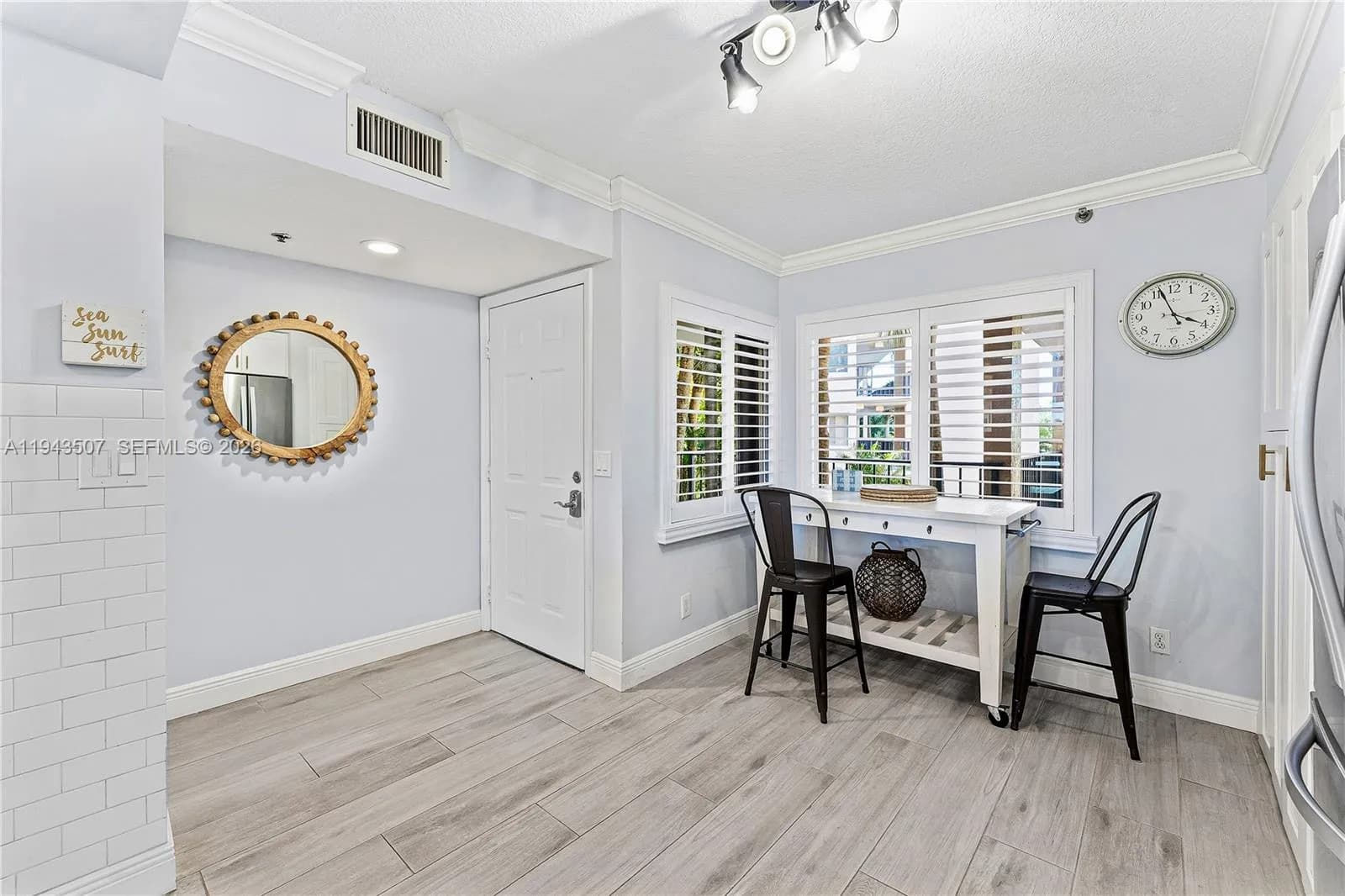 275 Palm Ave, Jupiter FL 33477