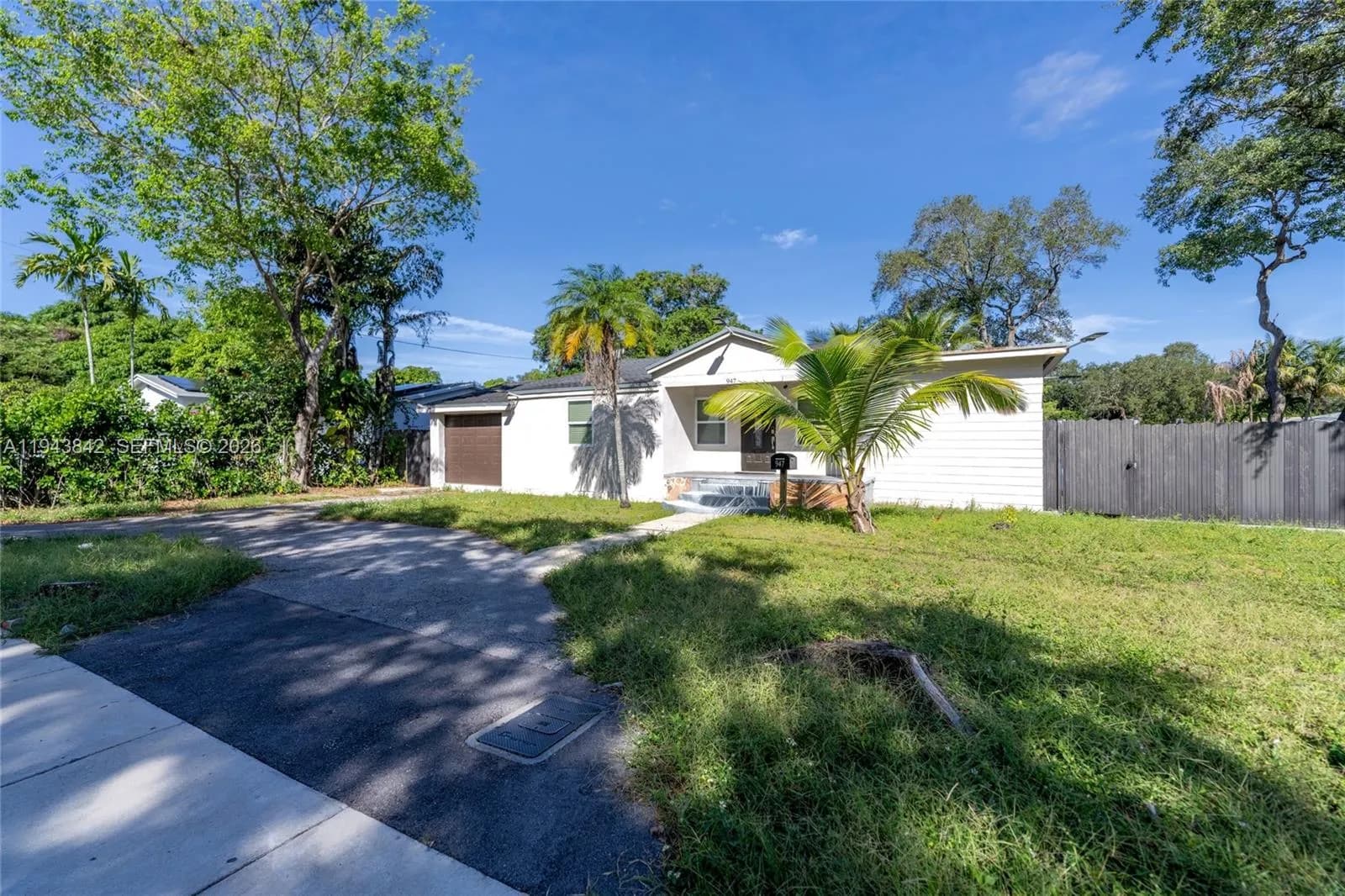 947 NE NE 149, North Miami FL 33160