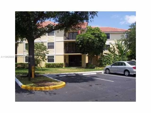 10125 W Sunrise Blvd # 104, Plantation FL 33322