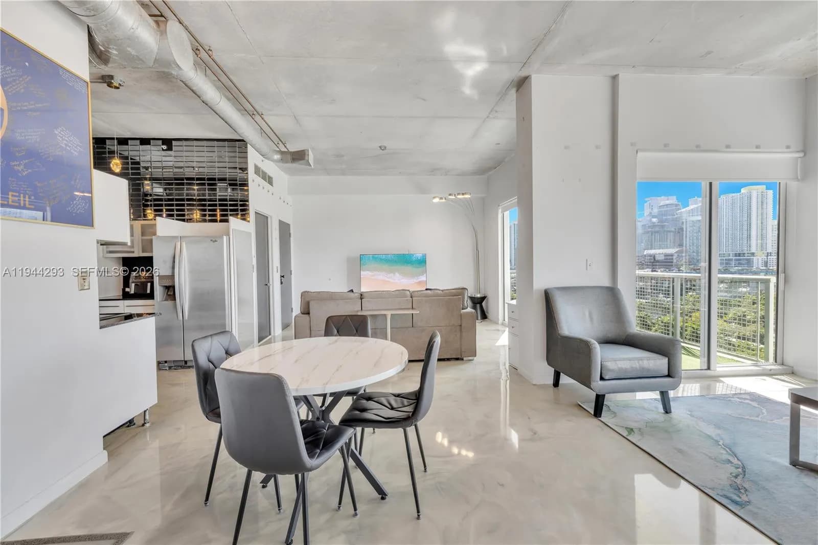 10 SW South River Dr # 1111, Miami FL 33130