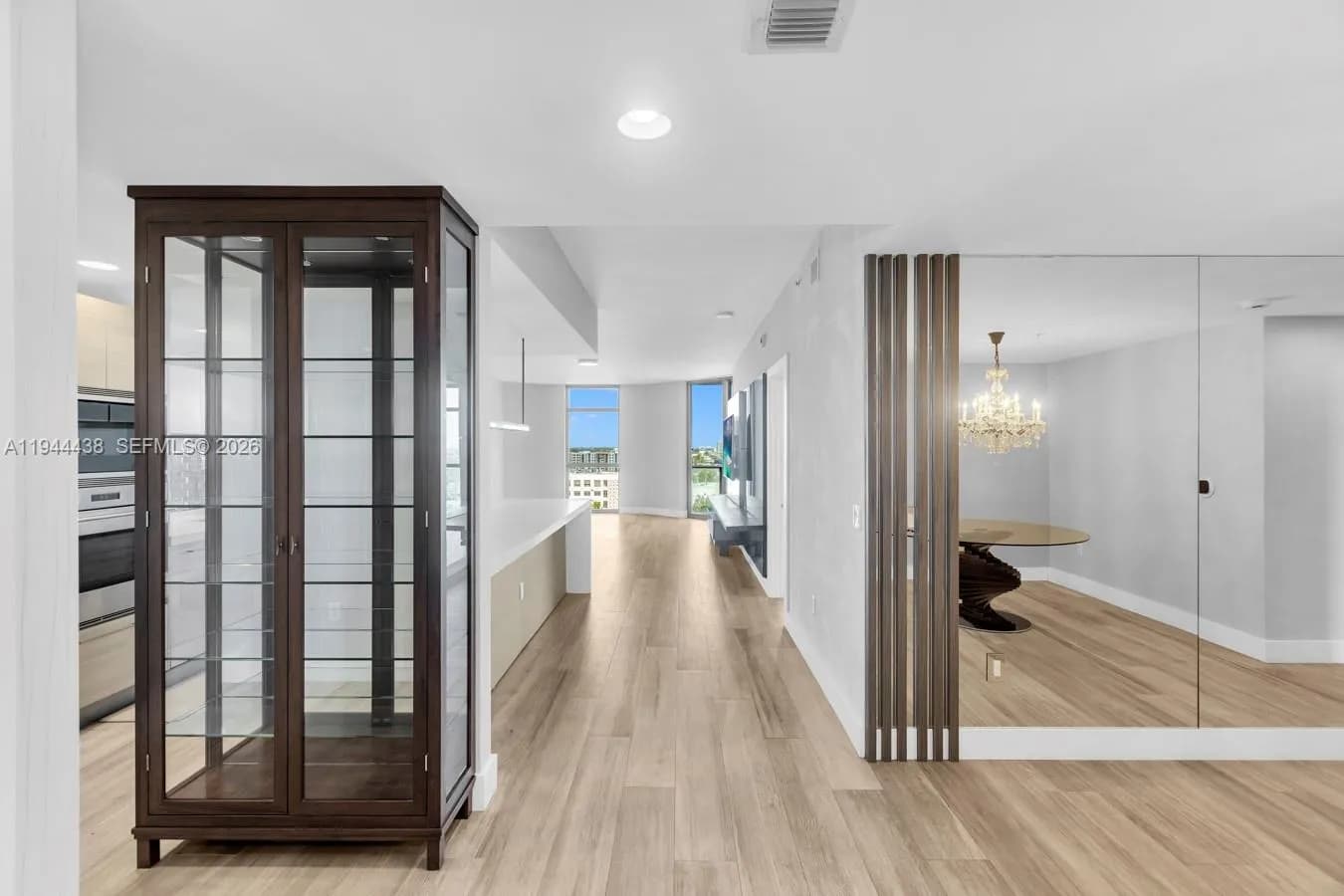 3 bedroom 3 bath for sale at 17301 Biscayne Blvd # 1106, North Miami Beach FL 33160