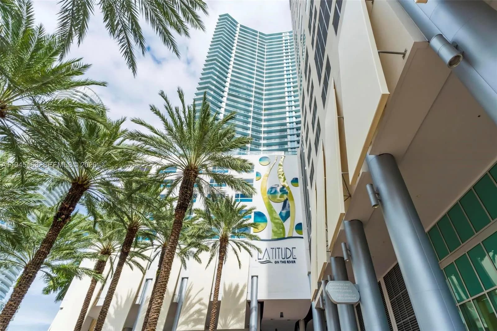 185 SW 7th St # 3508, Miami FL 33130