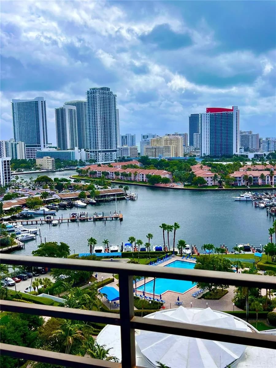 2 bedroom 2 bath for sale at 600 Three Islands Blvd # 1621, Hallandale Beach FL 33009