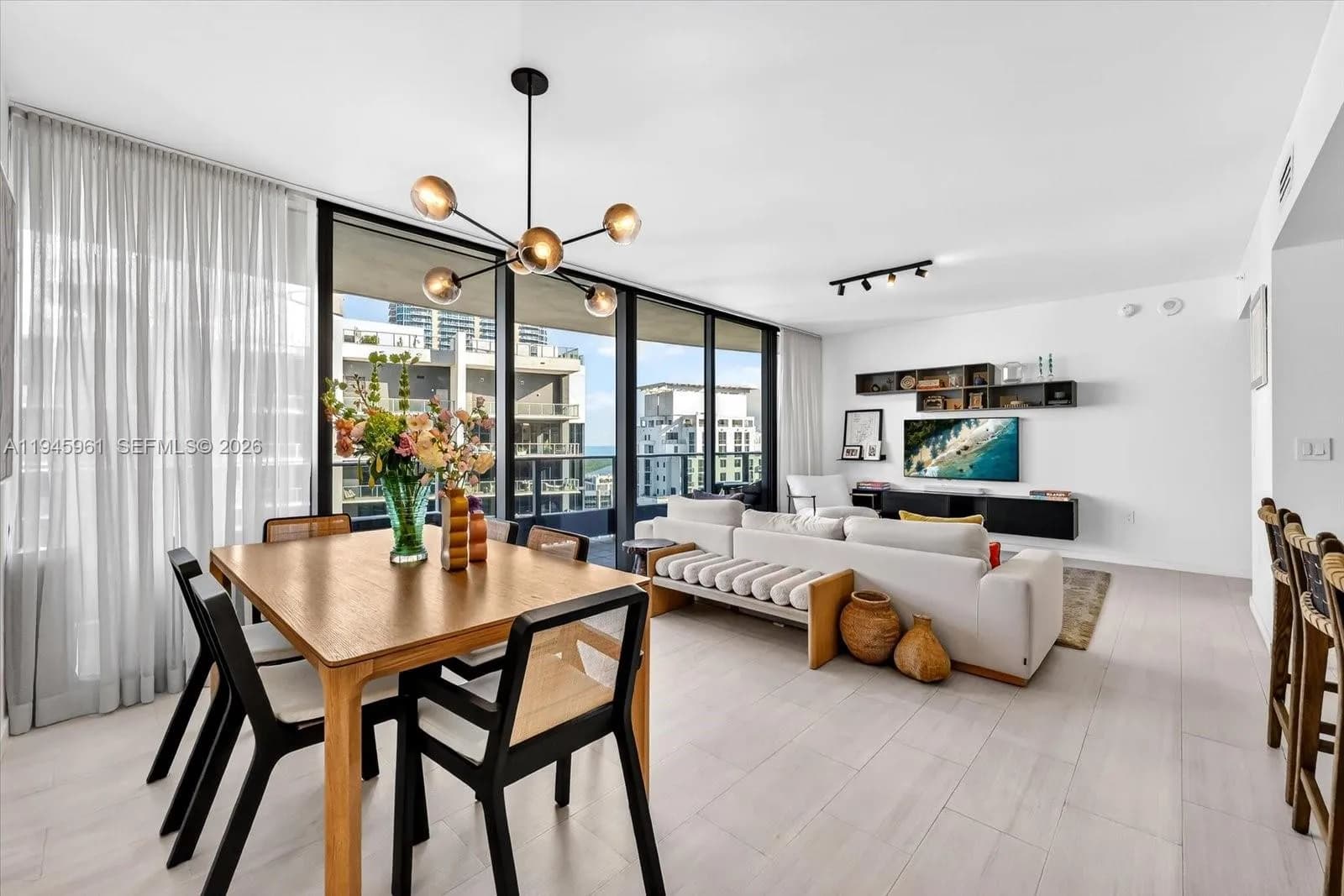 1000 Brickell Plaza # 4809, Miami FL 33131