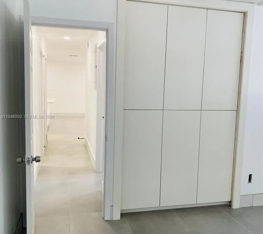 2820 NW 14th Ct, Fort Lauderdale FL 33311