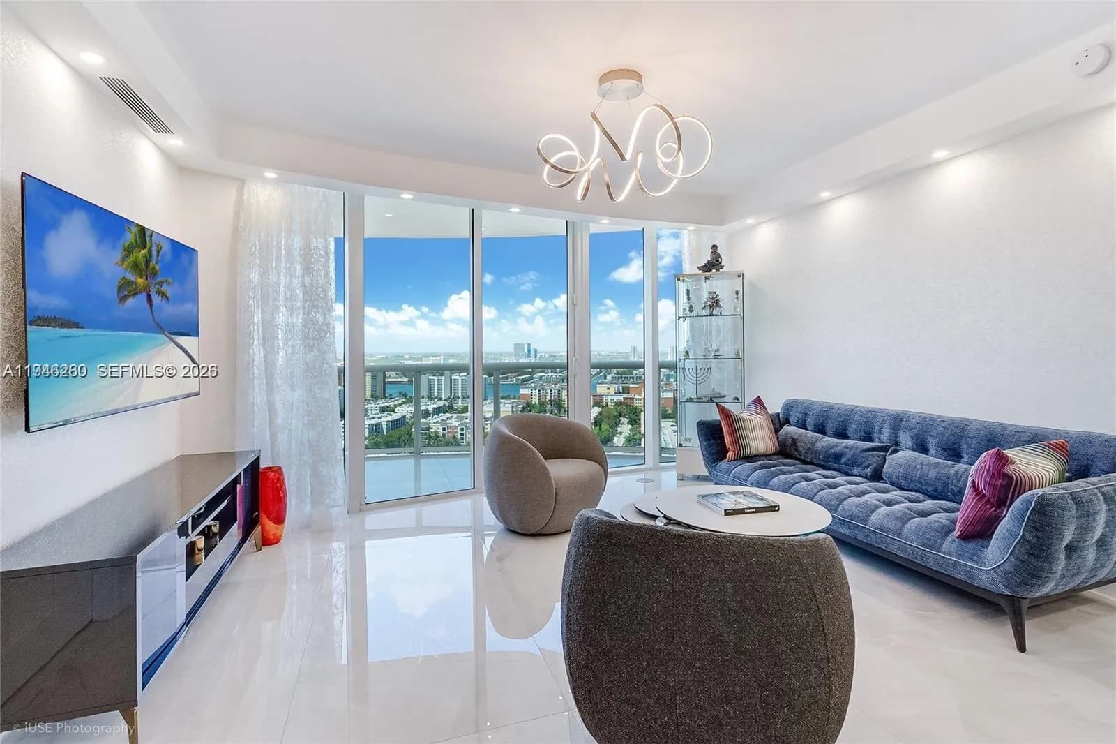 17201 Collins Ave # 2409, Sunny Isles Beach FL 33160