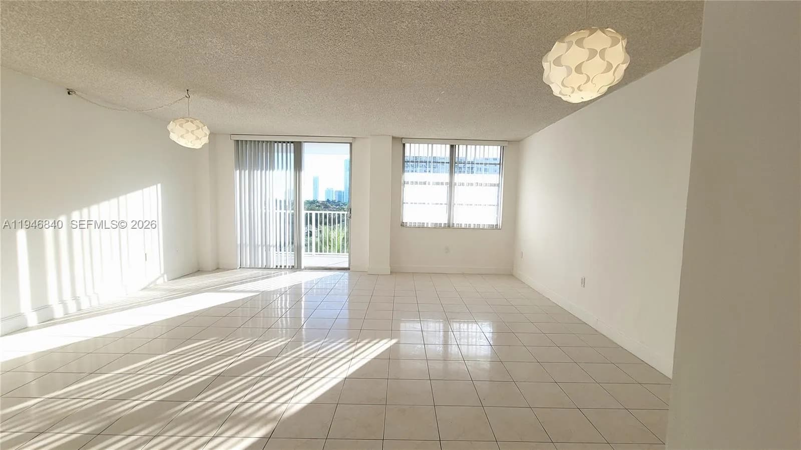 2801 NE 183rd St # 504W, Aventura FL 33160