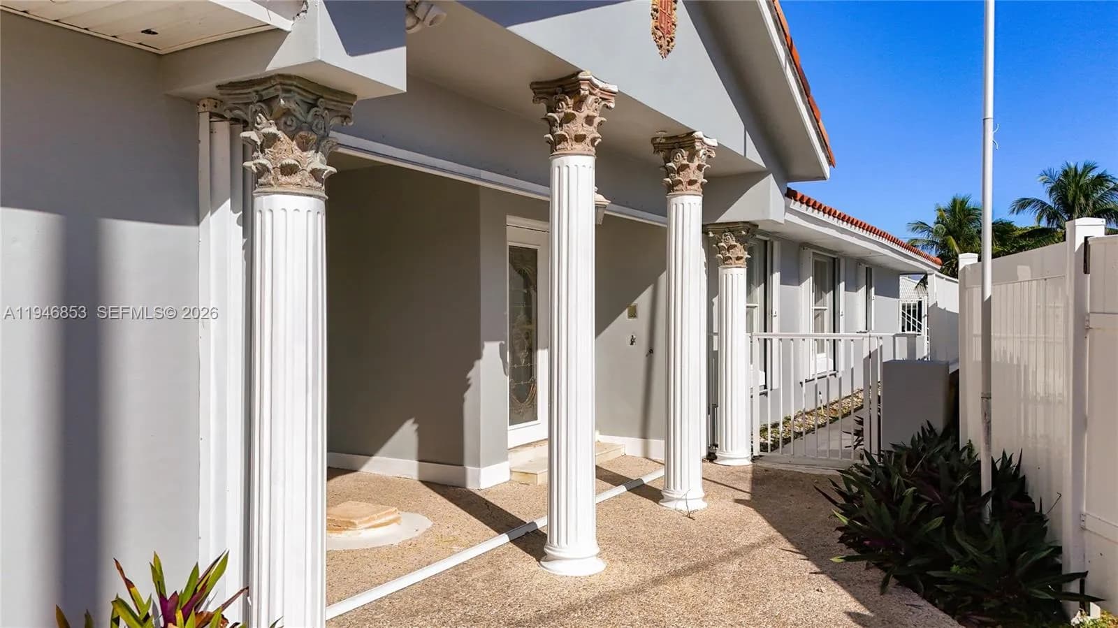 2811 NE 57th St, Fort Lauderdale FL 33308