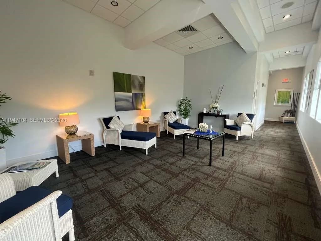 5300 NW 87th Ave # 307, Doral FL 33178