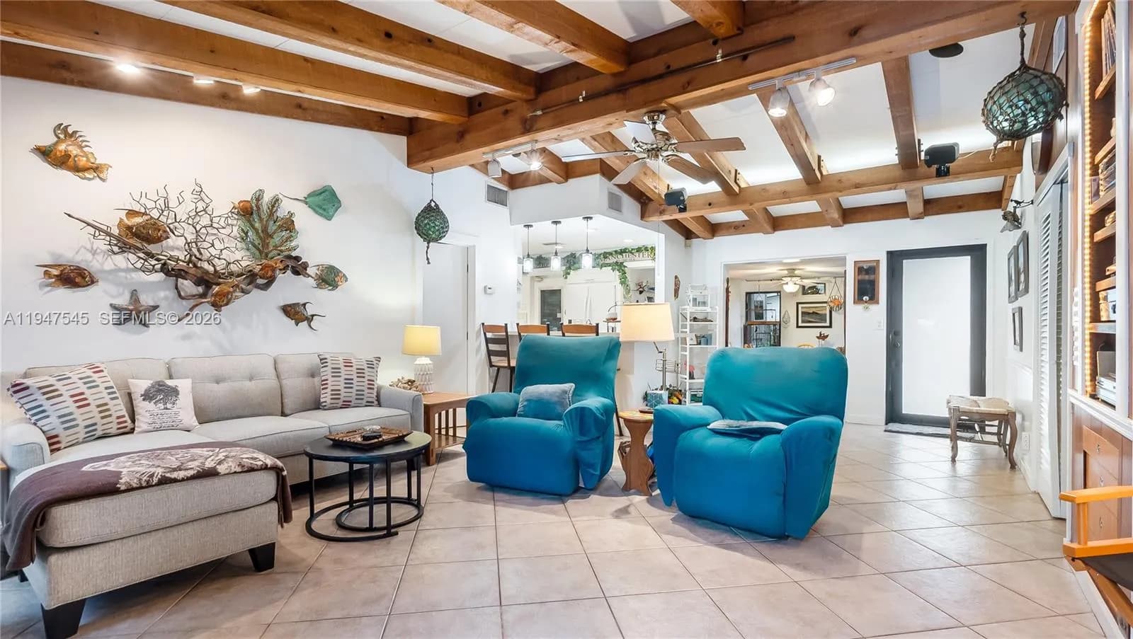 2455 Flamingo Ln, Fort Lauderdale FL 33312