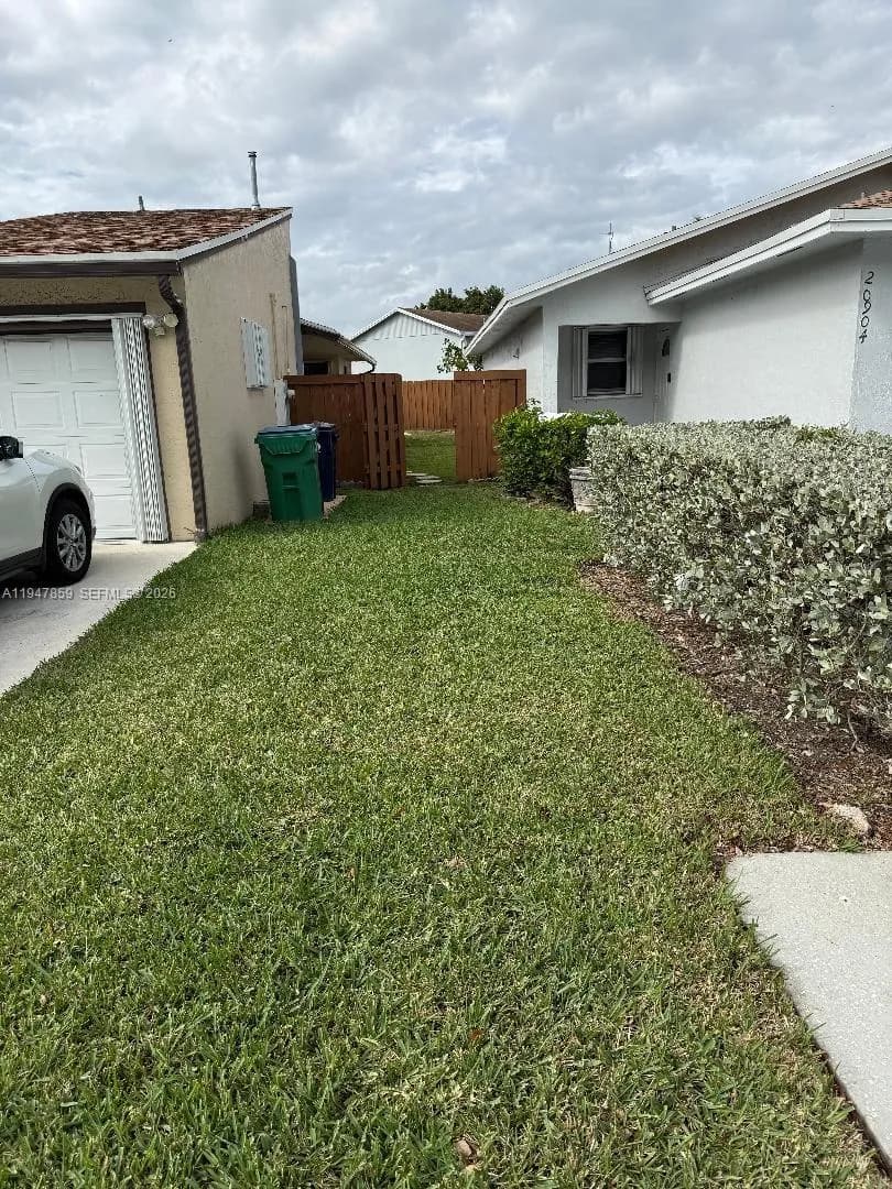 20924 Grouper Dr, Cutler Bay FL 33189