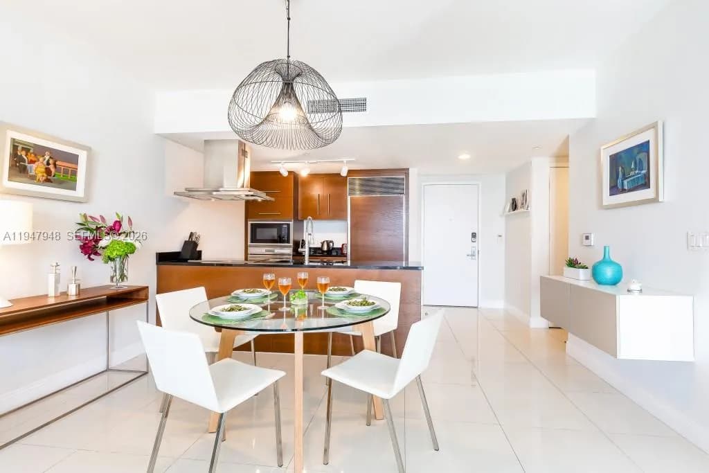 485 Brickell Ave # 4307, Miami FL 33131