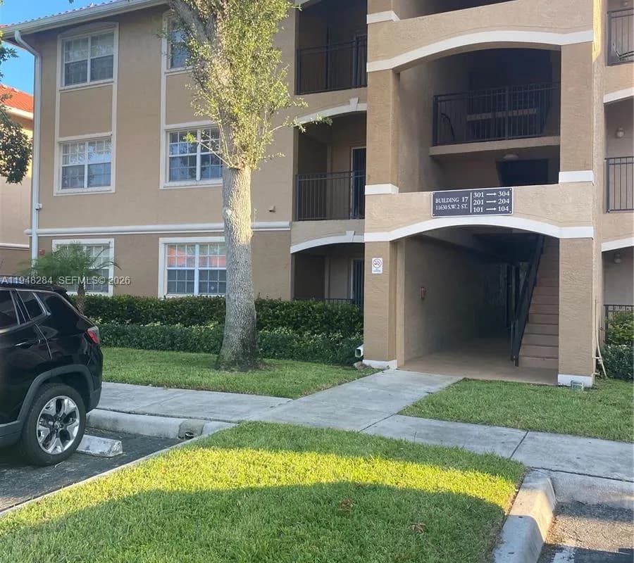 11630 SW 2nd St # 17101, Pembroke Pines FL 33025