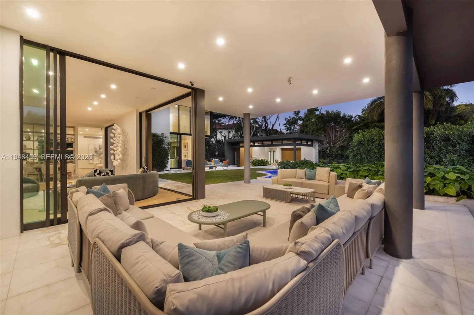 5845 SW 130th Ter, Pinecrest FL 33156