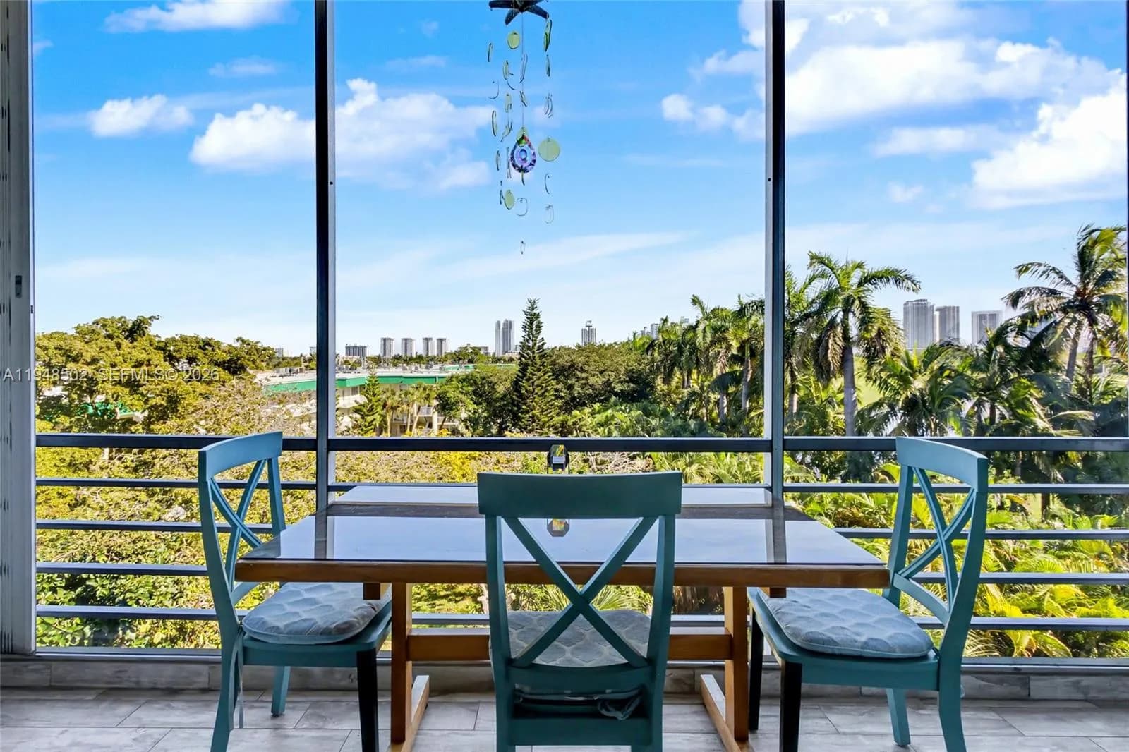 2 bedroom 2 bath for sale at 700 NE 14th Ave # 501, Hallandale Beach FL 33009