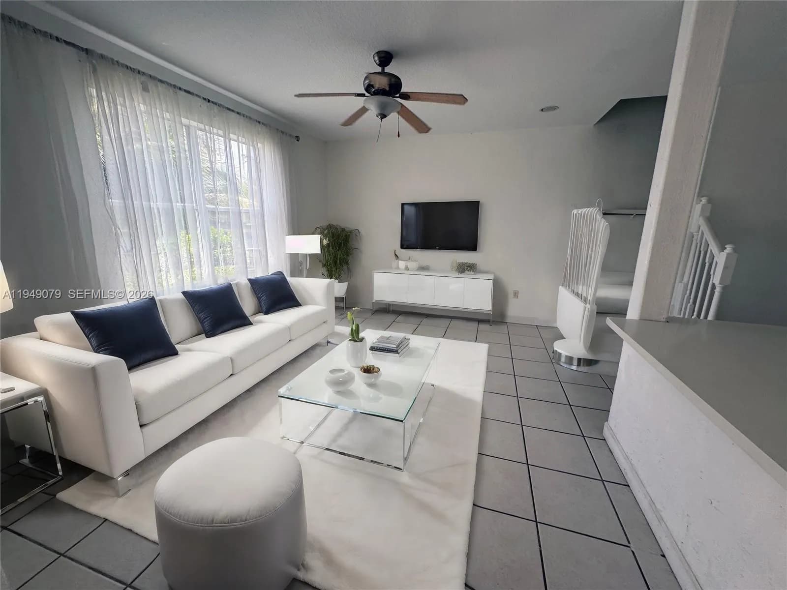 3523 SW 169th Ter, Miramar FL 33027