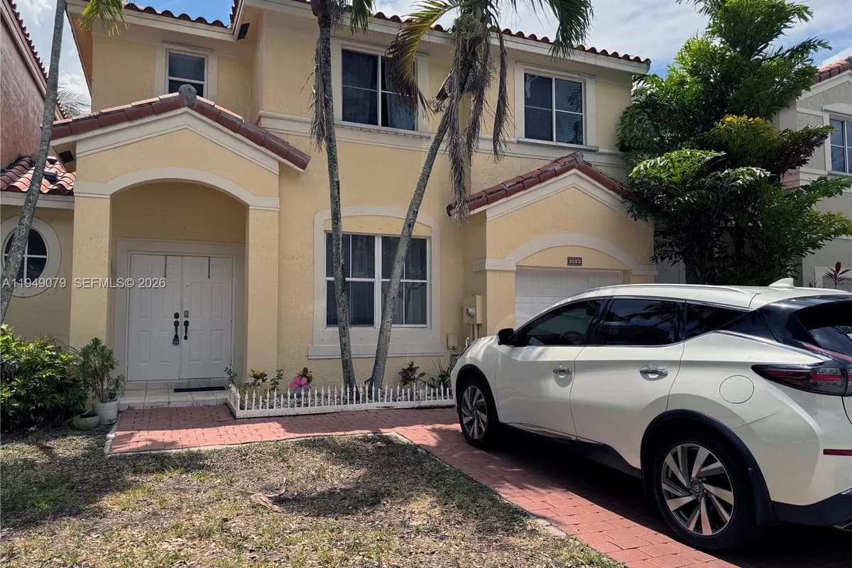 3523 SW 169th Ter, Miramar FL 33027