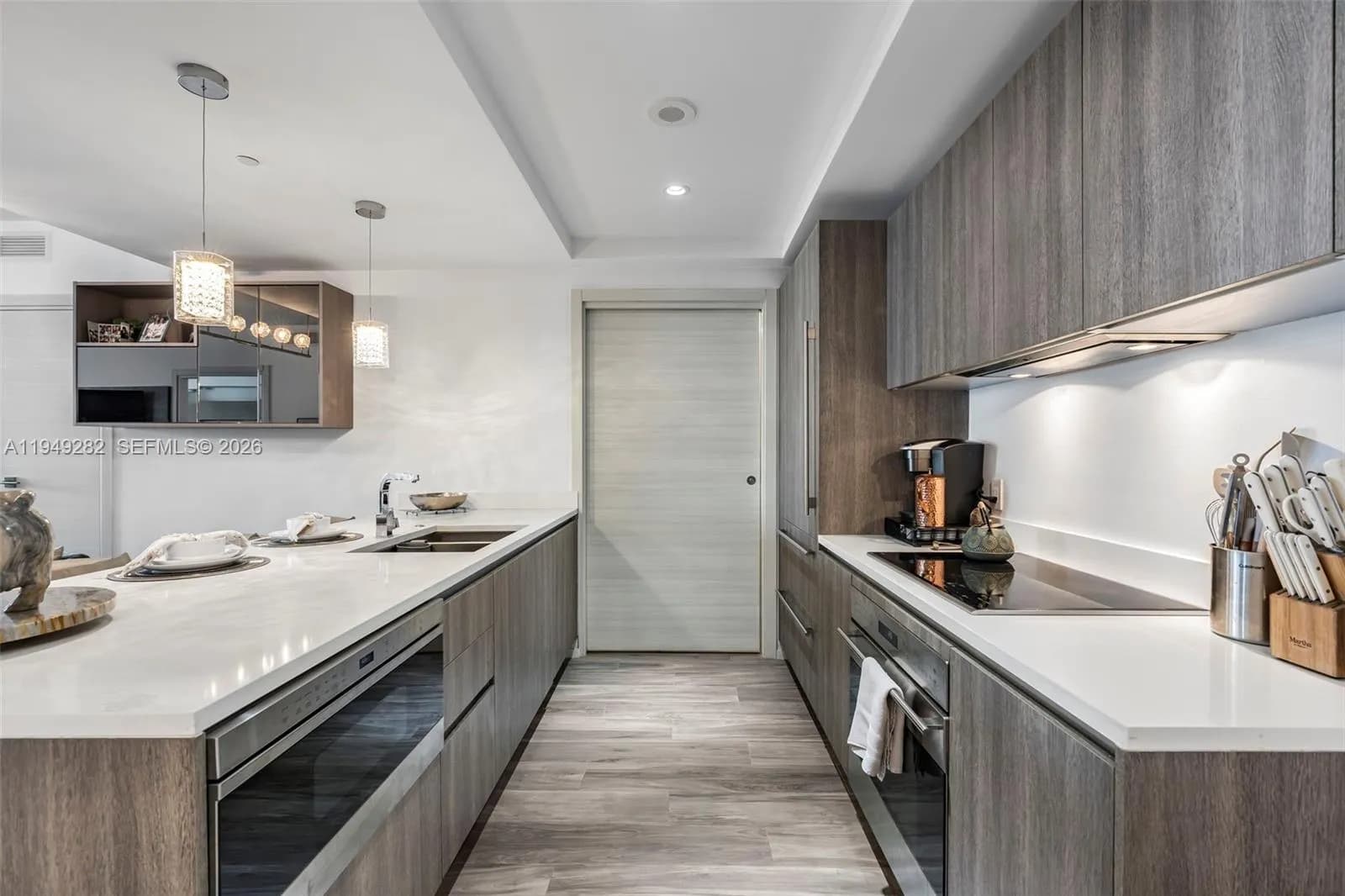 801 S Miami Ave # 2810, Miami FL 33130