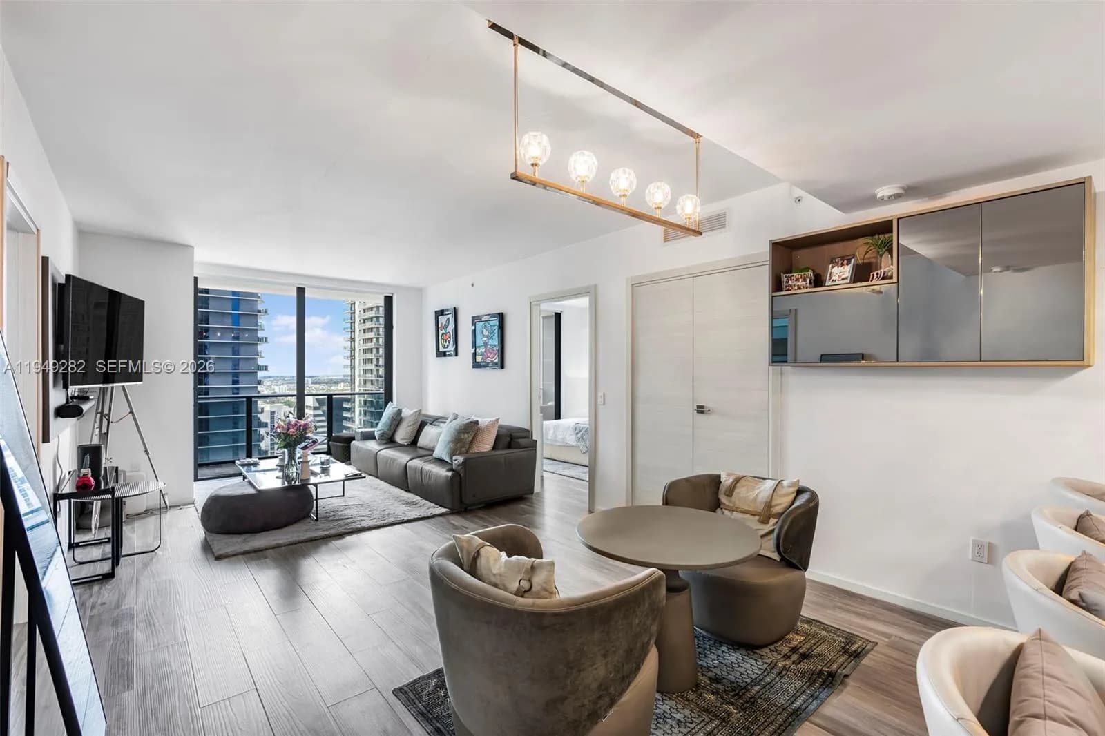 801 S Miami Ave # 2810, Miami FL 33130