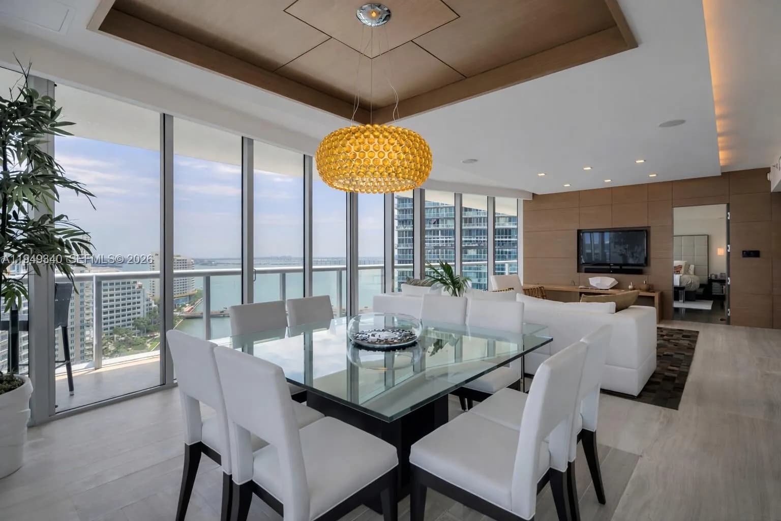 465 Brickell Ave # 2101, Miami FL 33131